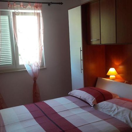 Apartman Barbat-Za Cijelu Obitelj Barbat na Rabu Kültér fotó
